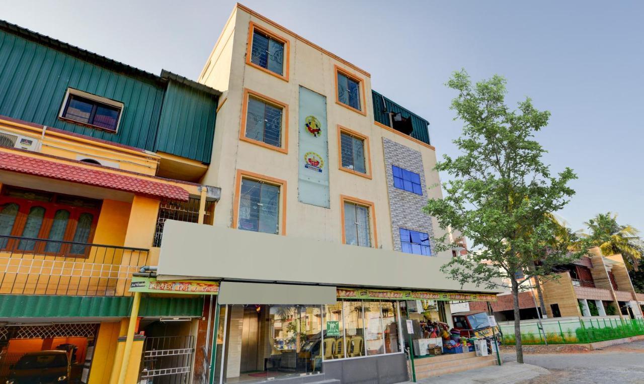 Madrasi Airport Hotel - Saibala Chennai Zewnętrze zdjęcie