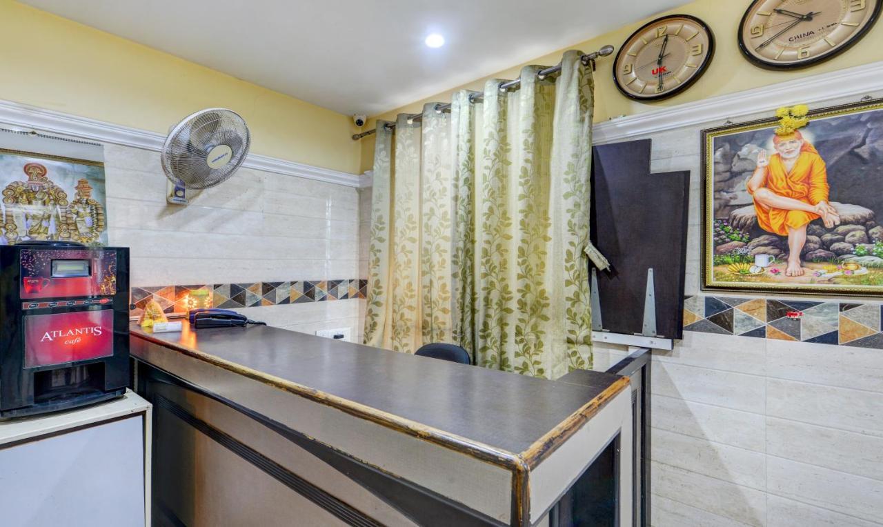 Madrasi Airport Hotel - Saibala Chennai Zewnętrze zdjęcie