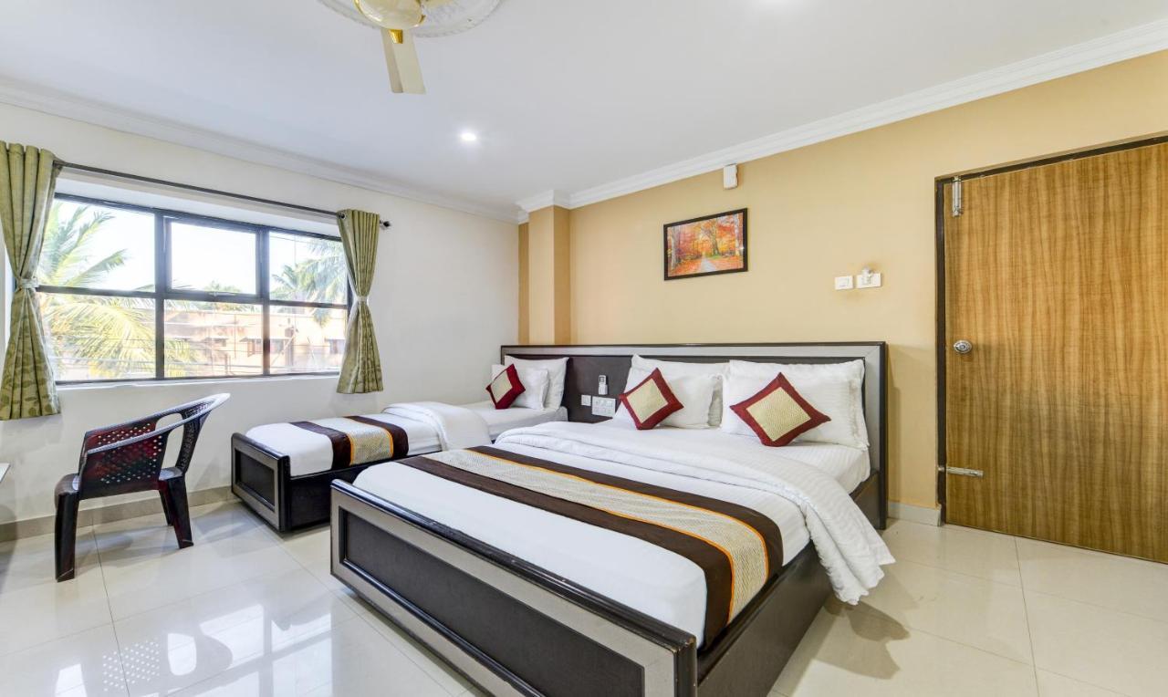 Madrasi Airport Hotel - Saibala Chennai Zewnętrze zdjęcie